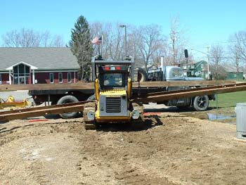 032 - Transport I beam going on truck